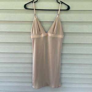 Victoria's Secret Very Sexy Beige Nude Undergarment Slip Dress Size M NWT